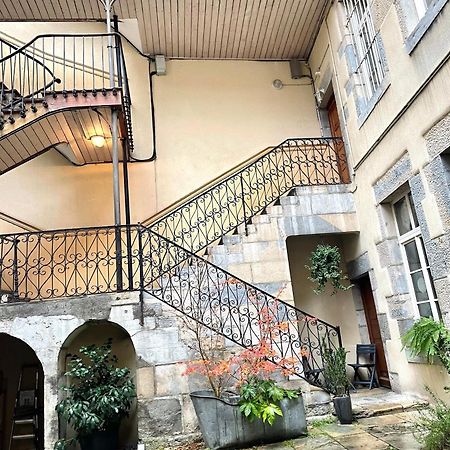 Le Victor Hugo Apartment Besancon Ngoại thất bức ảnh