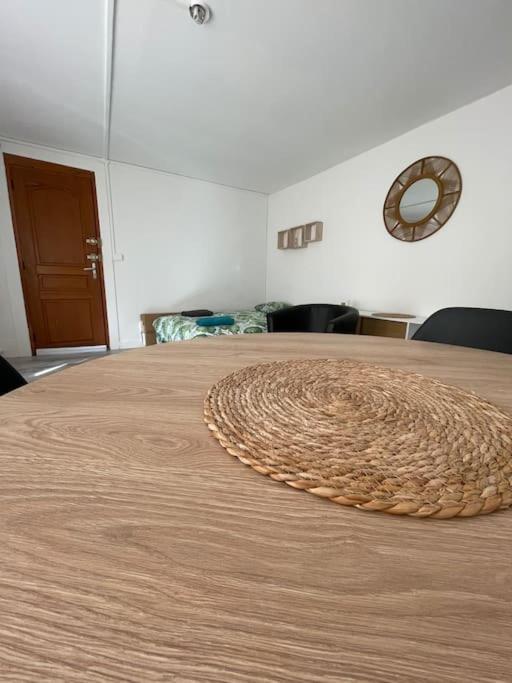 Le Victor Hugo Apartment Besancon Ngoại thất bức ảnh
